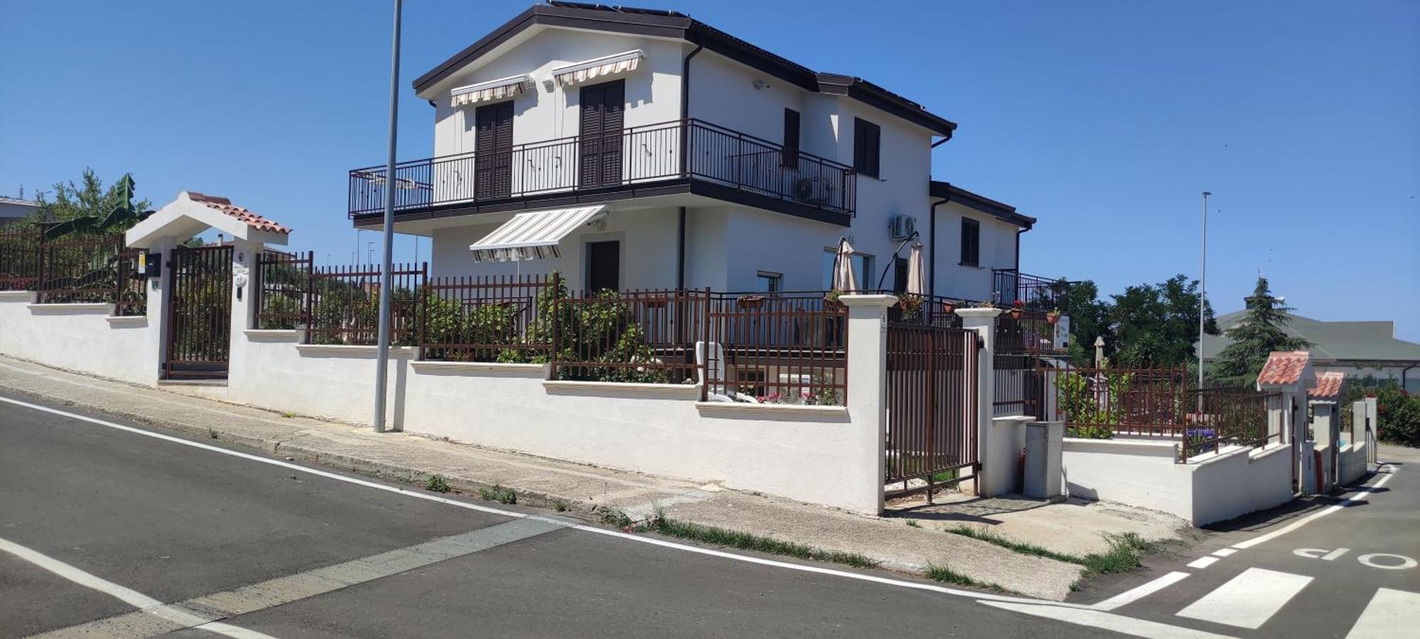 Alba De Mar B&B Roseto Capo Spulico Exteriör bild